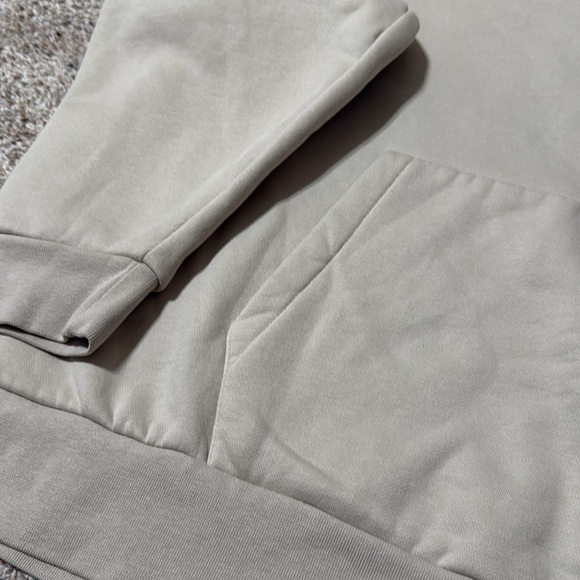 NWOT Awesome Time Cream Hoodie by Zara - Picture 3 of 6